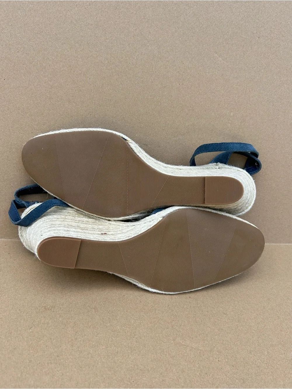 G.H. Bass & Co. bass suede